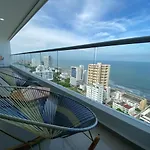 Cabrero Marina Club 2202